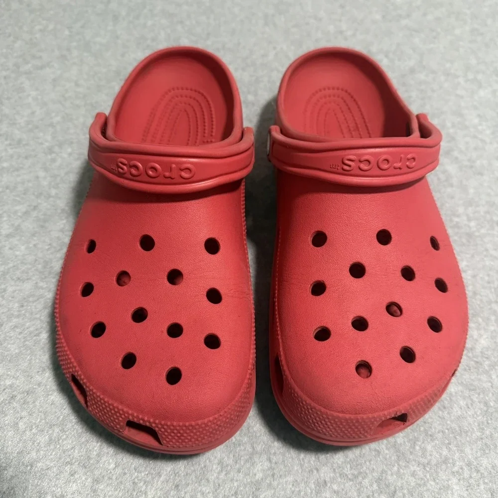 Crocs Classic Clog Sandals Shoes Mens Size 11 Red Slip On Casual Comfort Logo